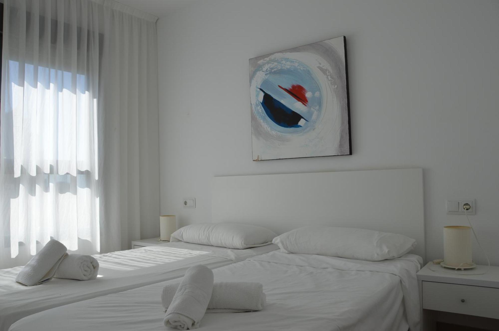 D'Oboe Marlovi Apt With Pool Бенидорм Экстерьер фото